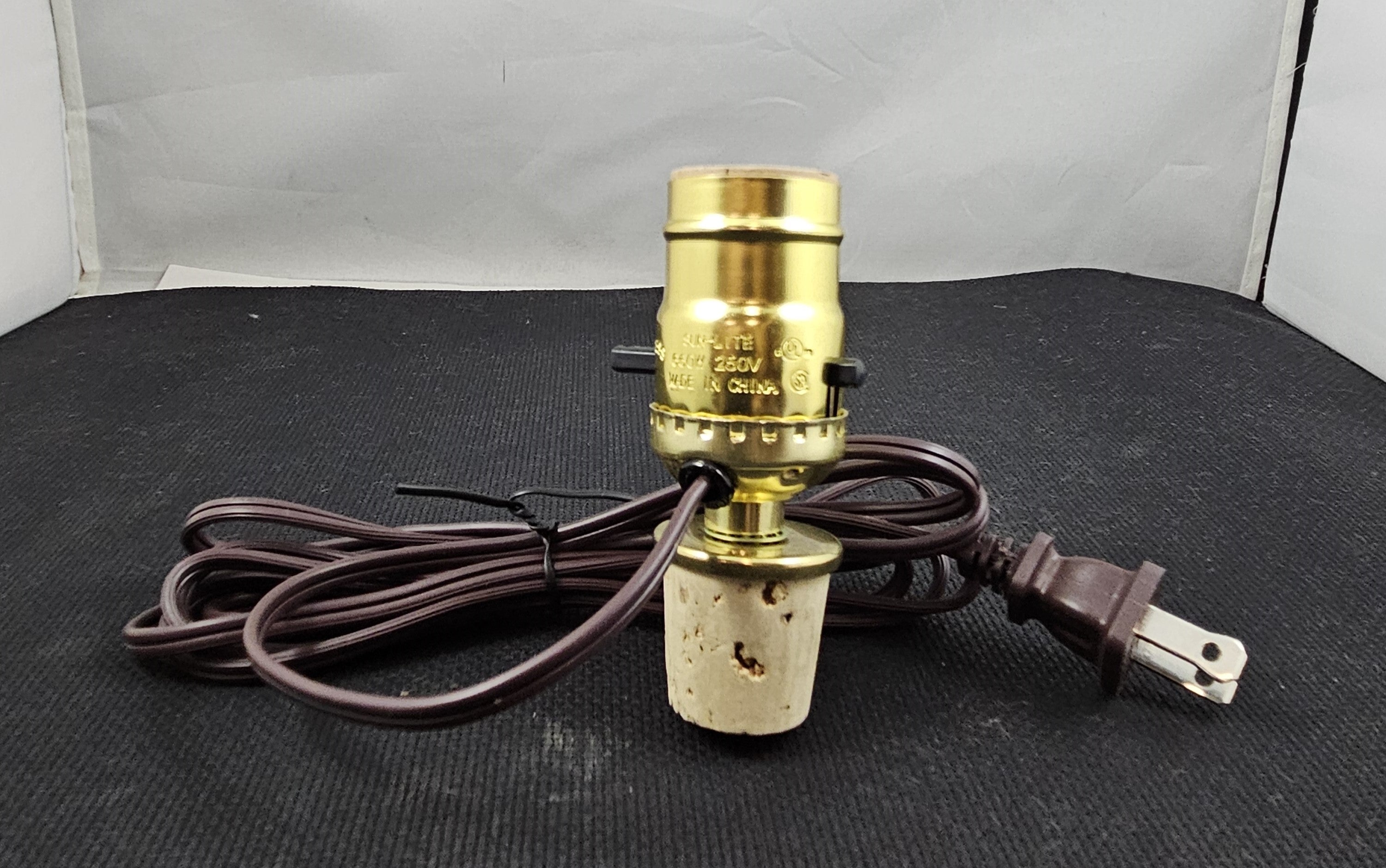 60 Second Make-A-Lamp Kit with 1-1/4" Cork Adapter