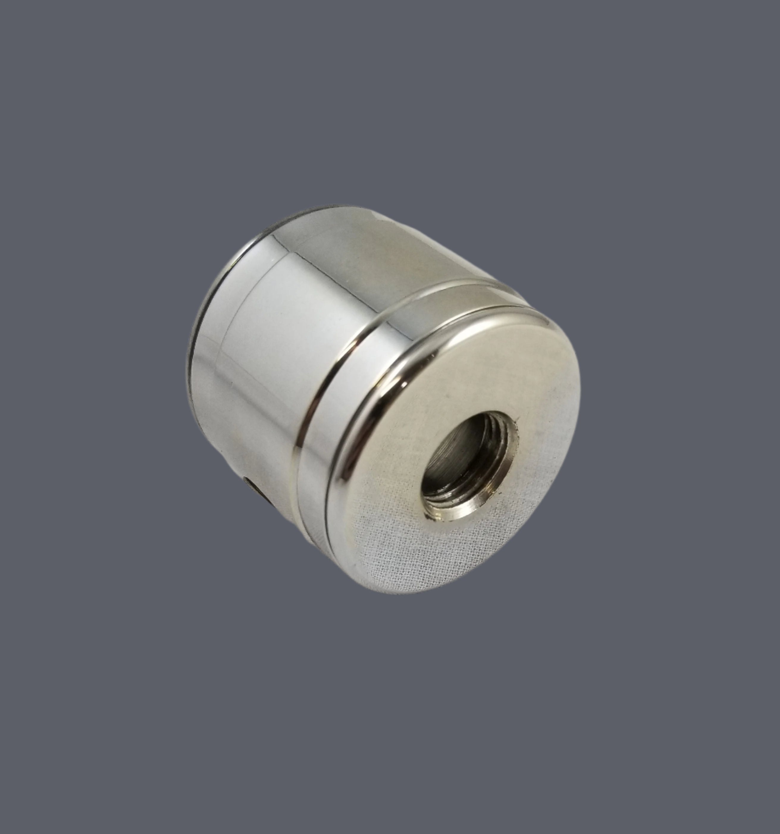 Chrome Body Lamp Piece.