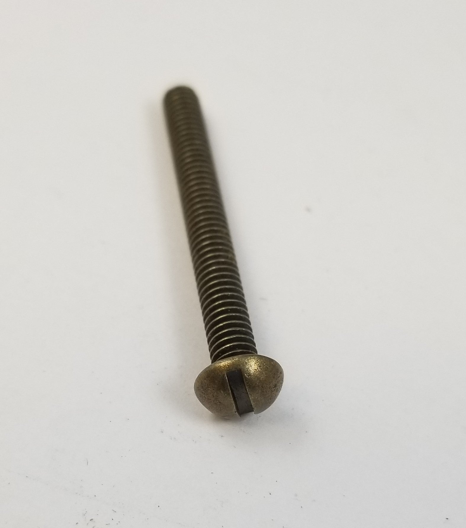 1-1/2" Length - Round Head Screw 8/32 Thread - Antique Brass
