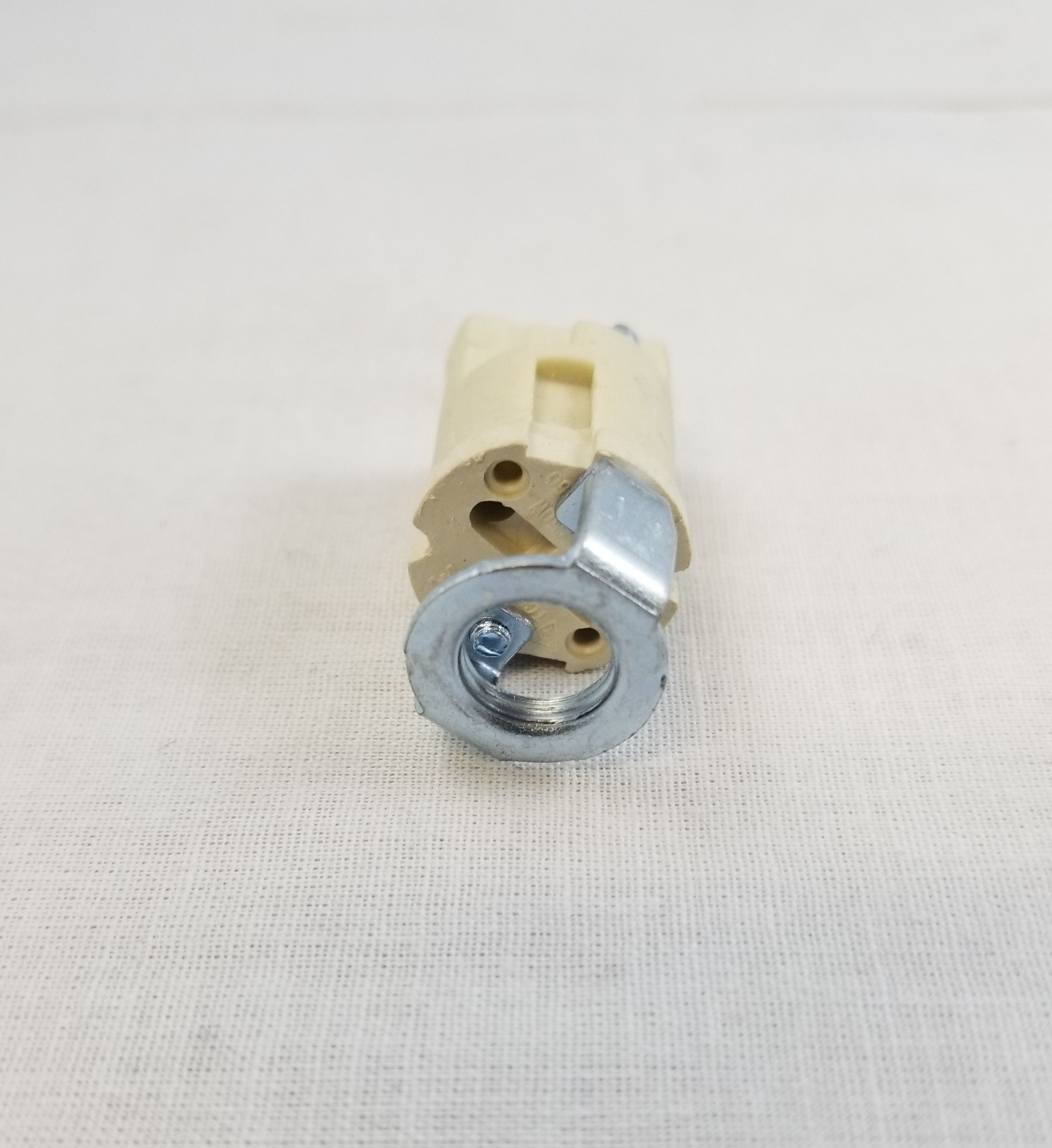 Porcelain Socket for G9 Wedge