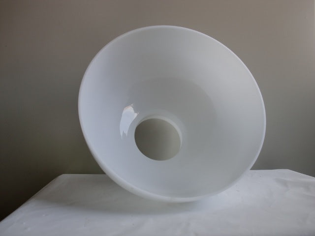 Opal Student Shade with a Crimp Top and a 10" Fitter