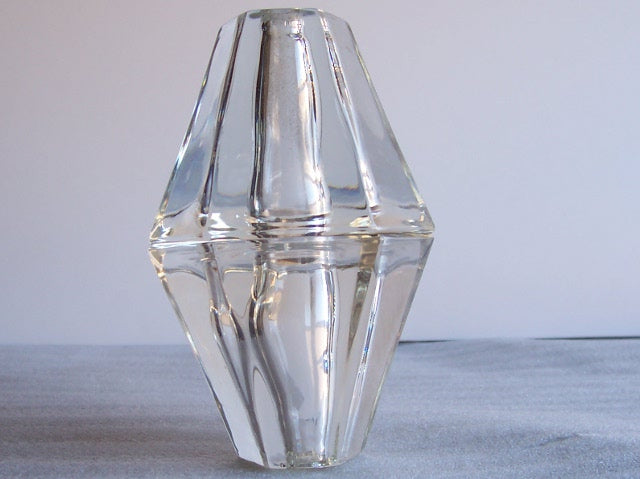 Hexagonal Pyramid Crystal Break