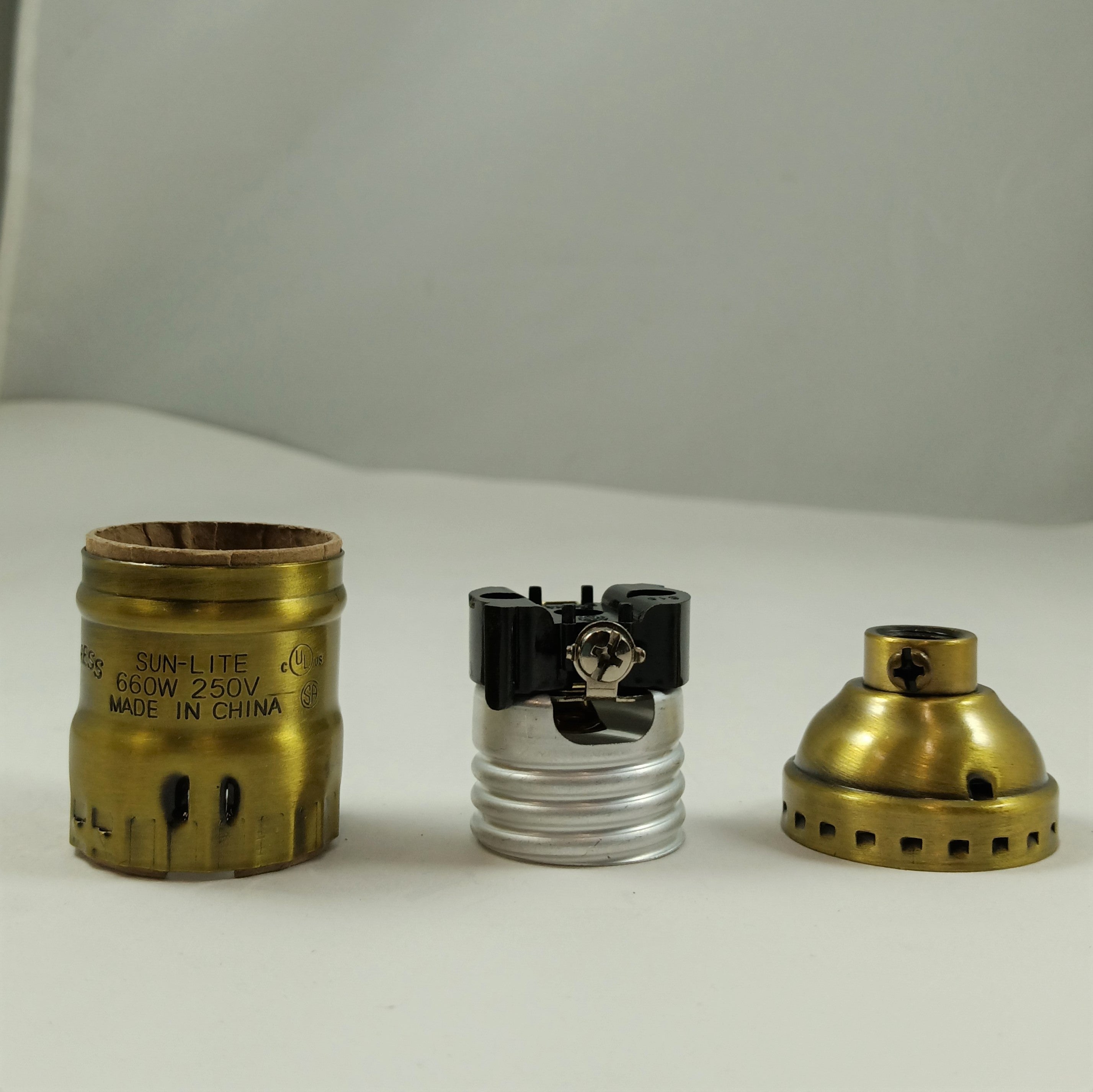 Short Keyless Socket With Set Screw - Antique Brass