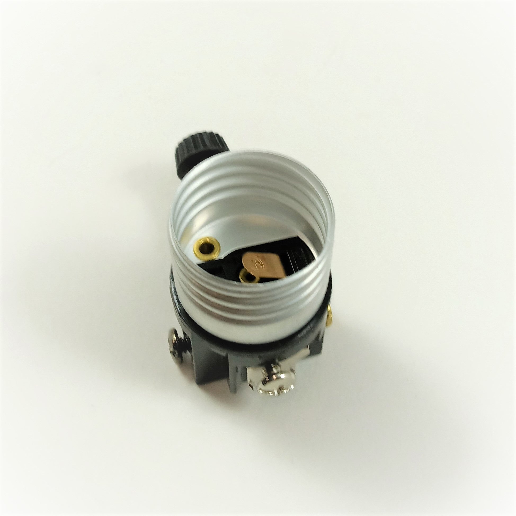 Interior Medium Base Socket 3-Terminal Interior