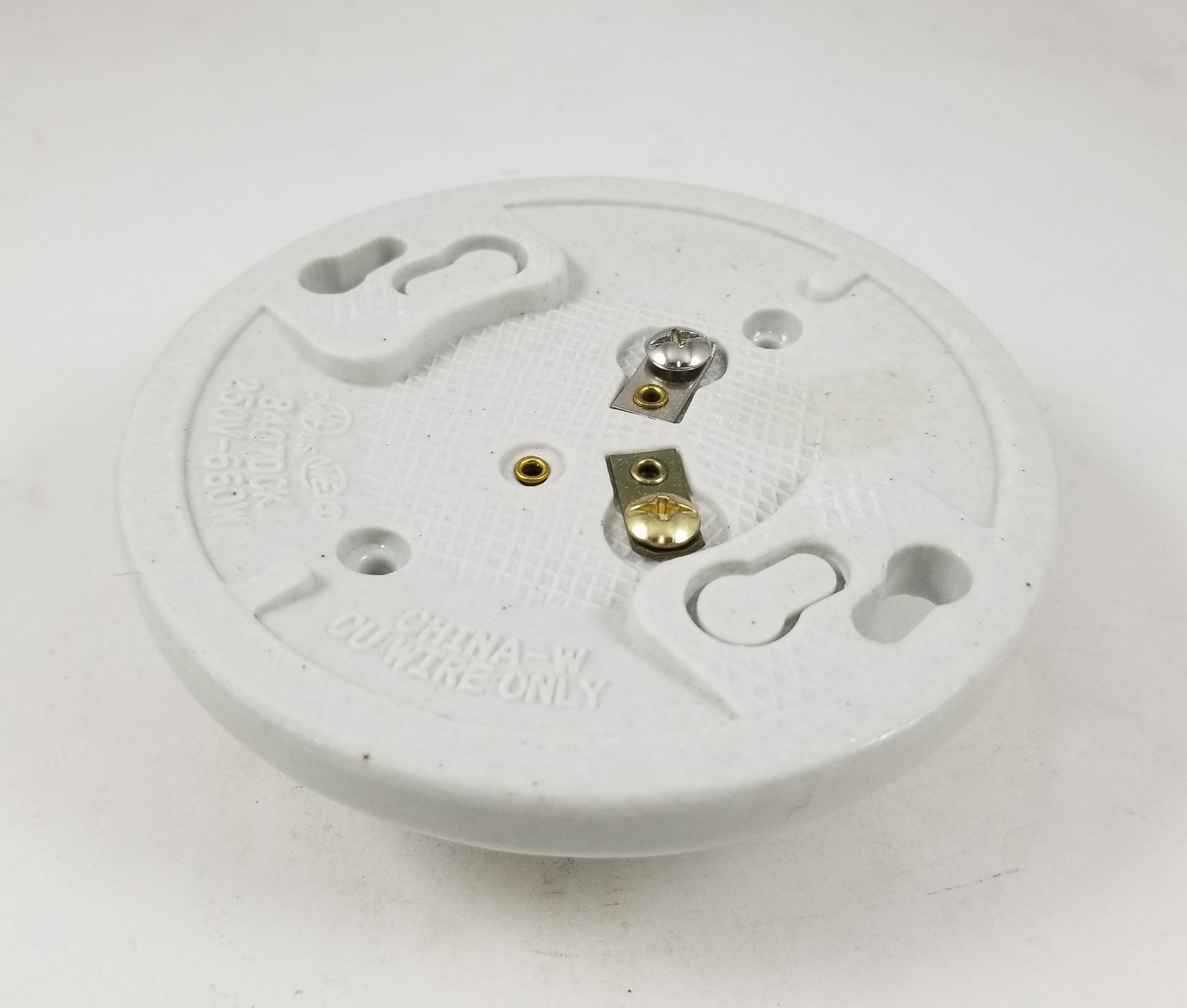 Keyless Porcelain Lampholder