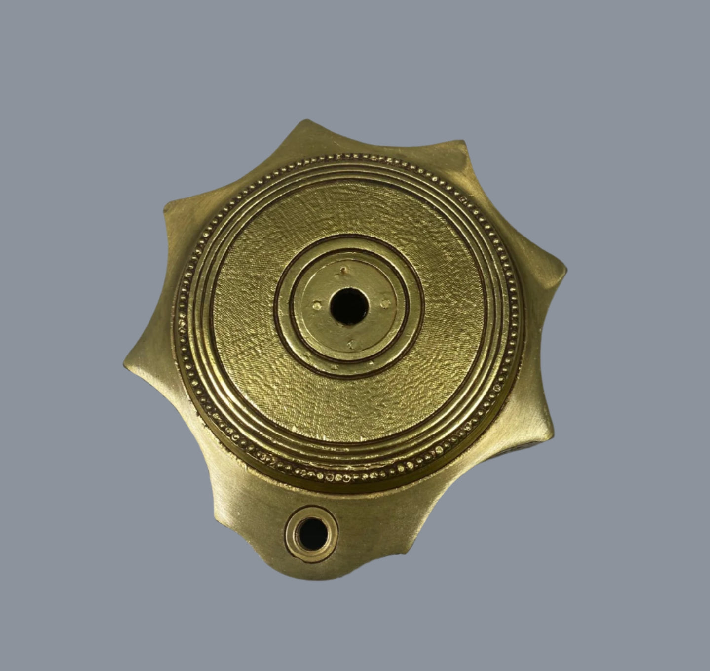Figurative white metal base - 4" Insert, 1-5/8 Tall, 6" across base (ONLY 6 LEFT)