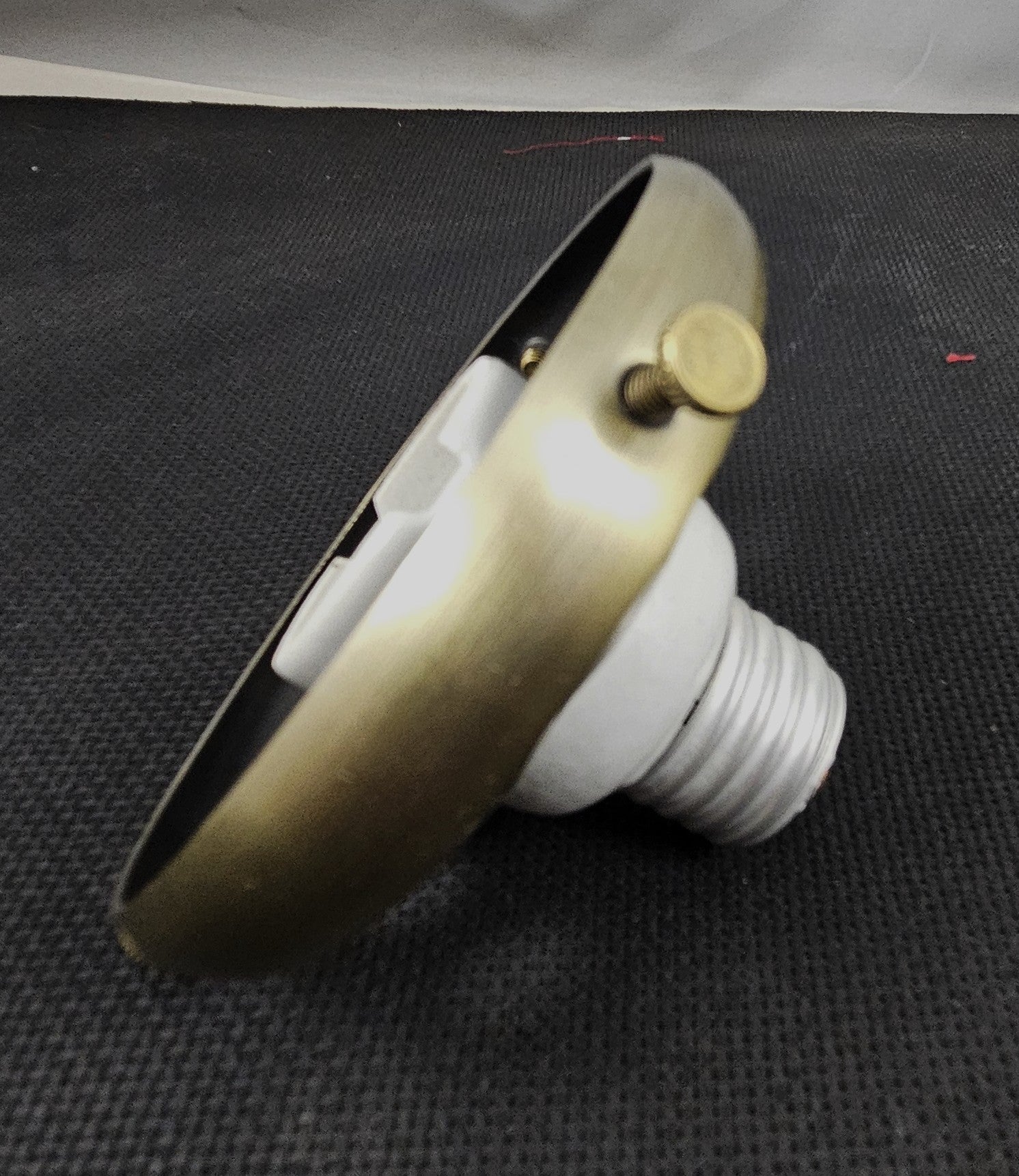 Antique Brass Plated Holder/Converter 3-1/4" fitter