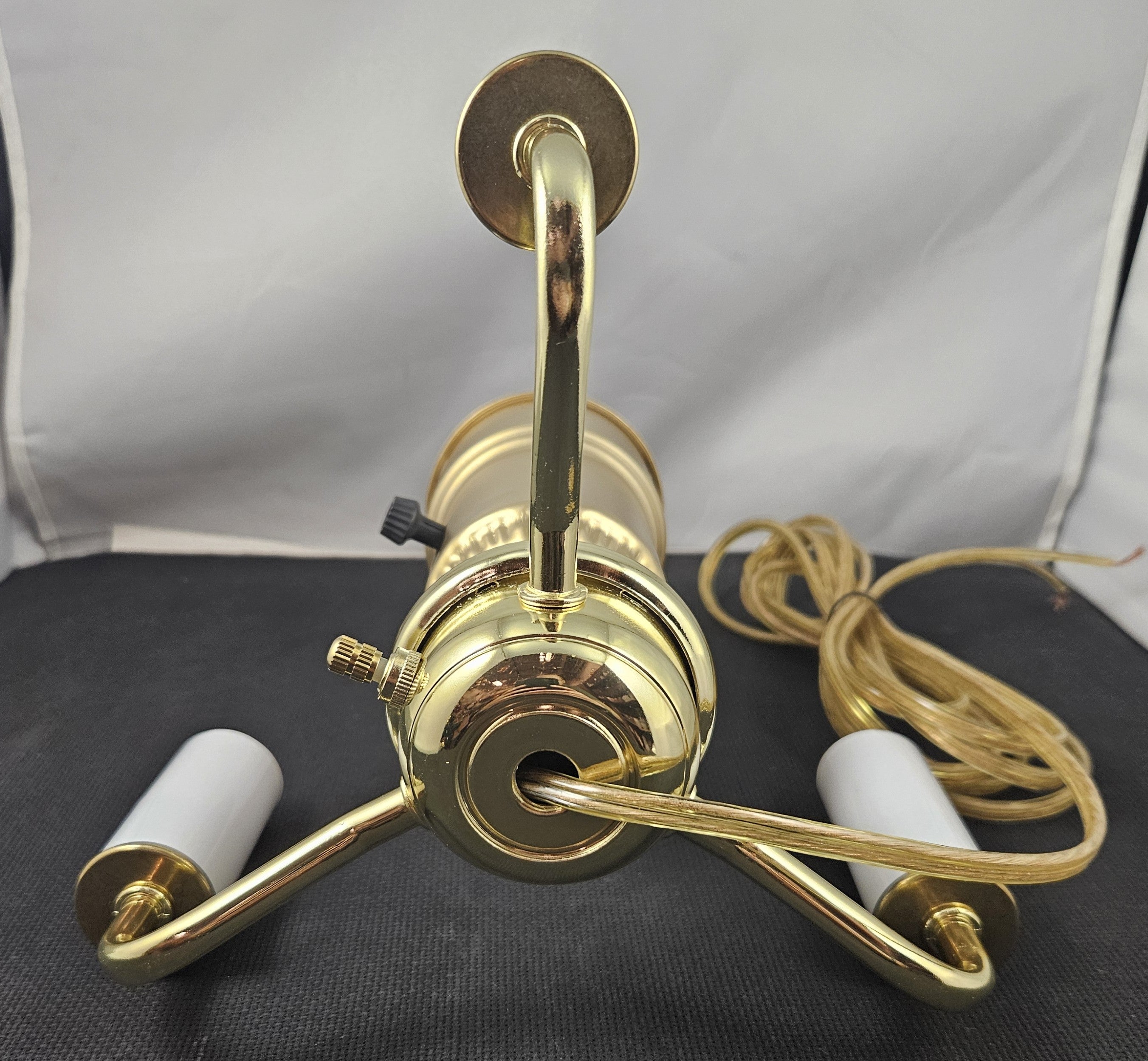 Floor Lamp Converter- Wired 3-way - Bottom tapped 1/4 IP