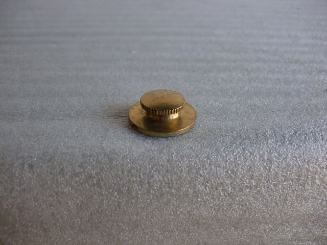 Burnished & Lacquered Brass Flat Knurled Knob