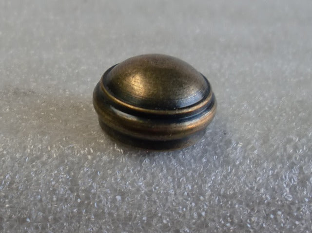 Simple Rounded Cap in Antique Brass Finish