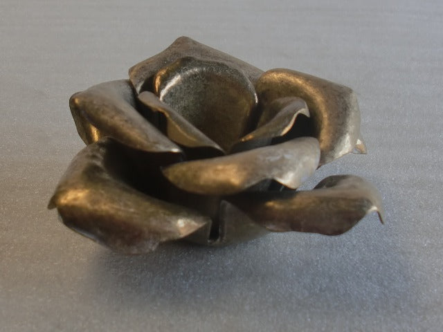 Decorative Brass Rosette in Unfinished.