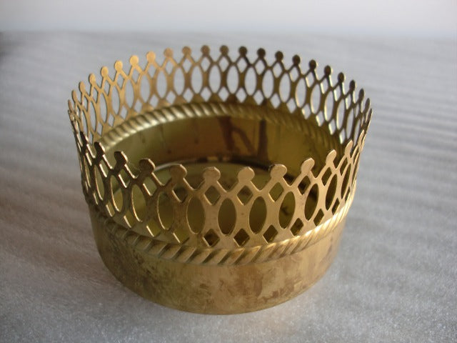 Decorative Style Chimney Holder (Unfinished)