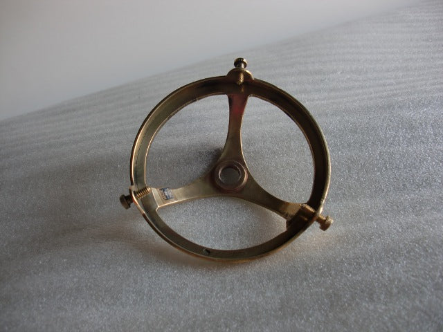 Simple Polished & Lacquered Cast Brass Shade Holder for a 3-1/4" Fitter