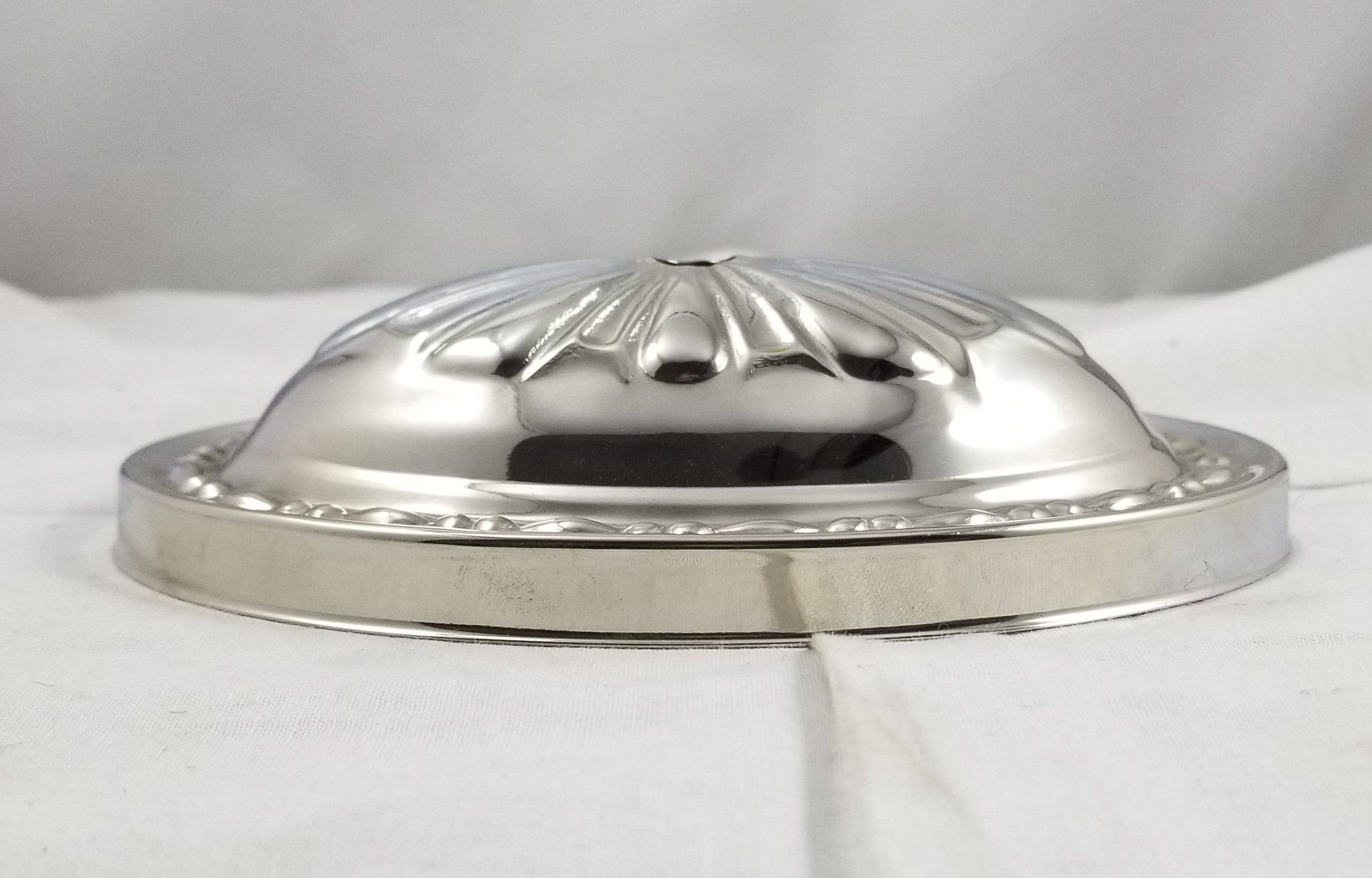 6" x 4" Embossed Brass Back Plate with 1/8 IP Centerhole - Chrome