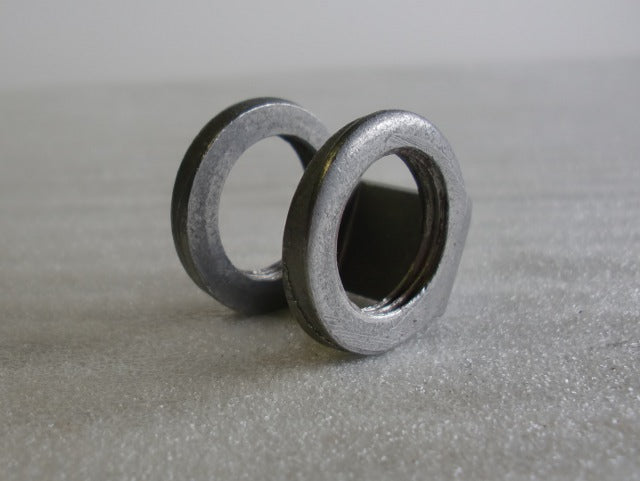 1/2 IP x 1/2 IP Stamped Heavy Steel Body Hickey
