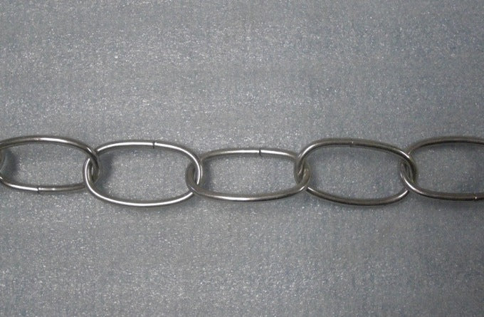 1.5 inch oval link in chrome - sold in 1 yard length