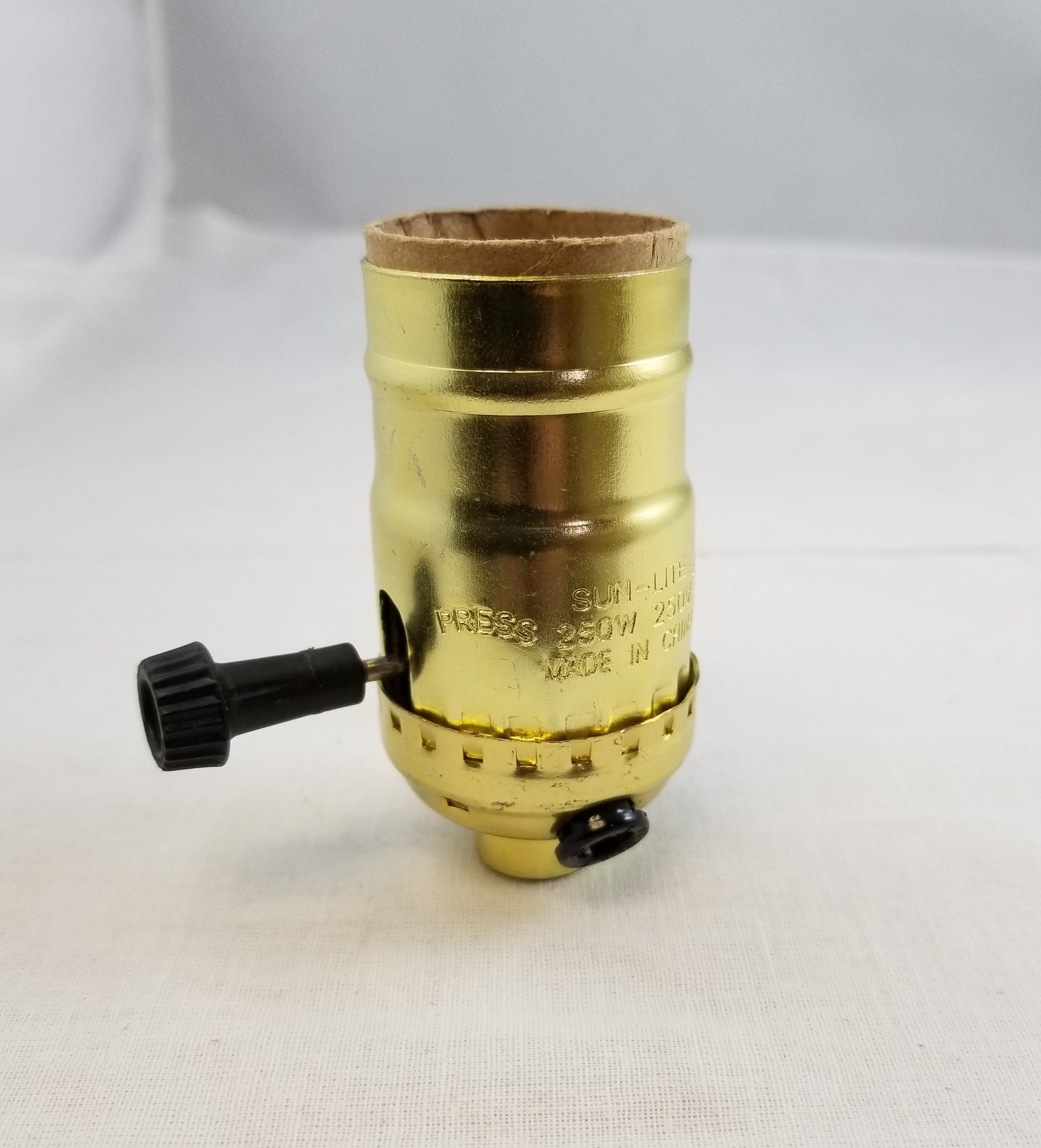 Brass Gilt Turn Knob Socket w/ side outlet cap