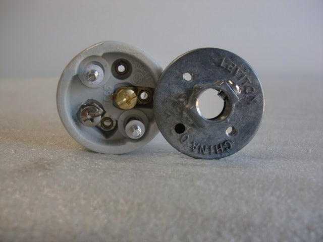 Leviton Porcelain Keyless Socket Edison Base