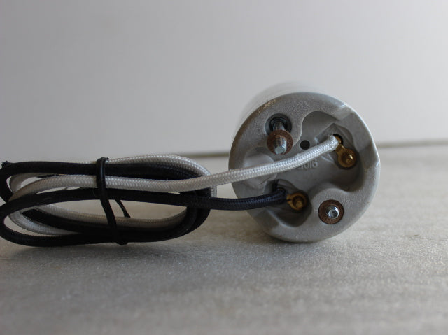 Mogul Base Keyless Porcelain Socket with Leads