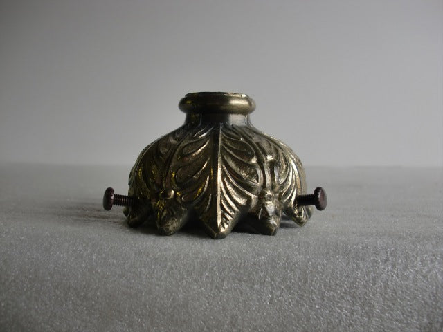 2-1/4" Antique Brass White Metal Shade Holder