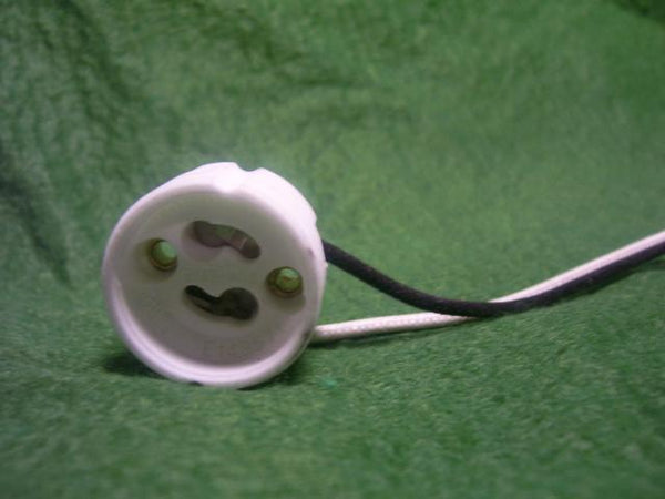 GU 10 Socket with mounting holes – My Lamp Parts