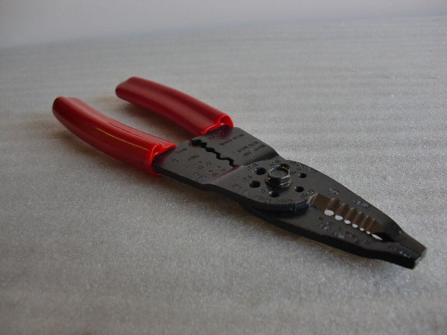 8-1/4" Combination Crimping Tool and Wire Cutter