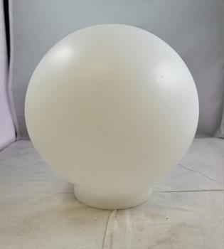 12 Plastic Globe with a 4 fitter – My Lamp Parts