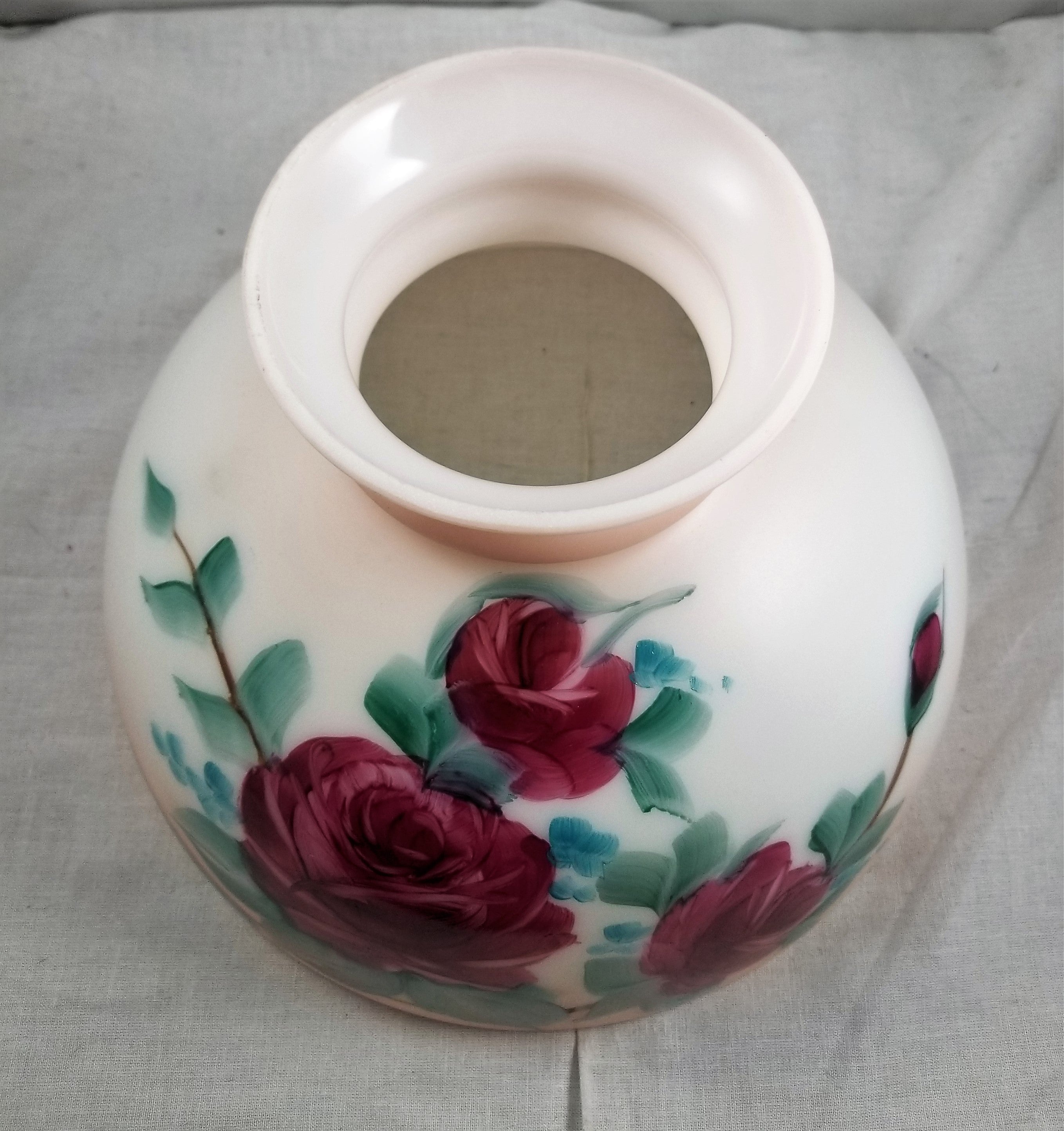 Pink Tinted Student Shade w/ Burgundy Roses and a 9-3/4" Fitter