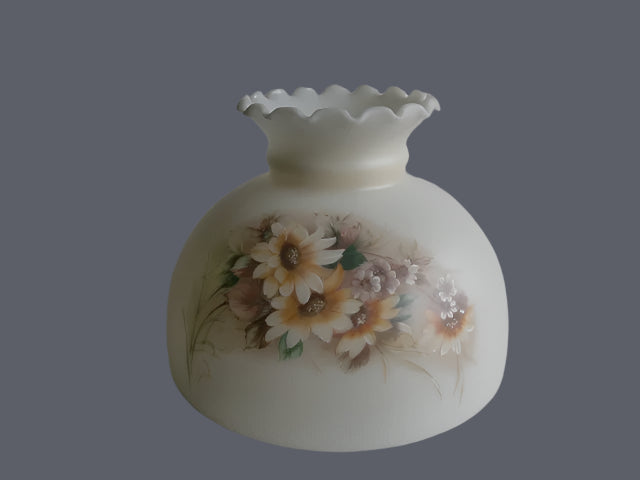 Champagne Dresden Student Shade with Daisies and a Crimp Top
