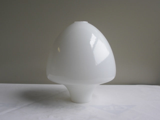 5.25 inch high mushroom shaped white glass fount.