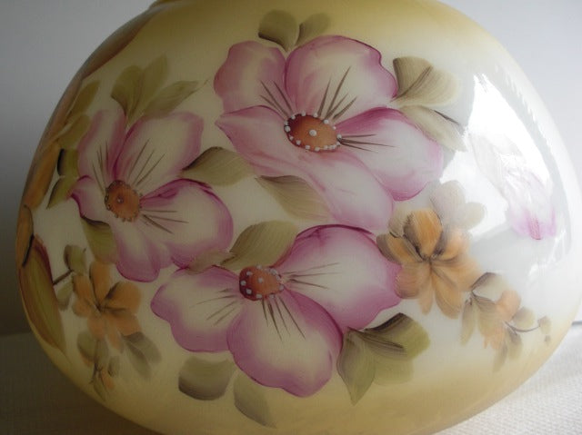 8-3/4" Decorative Glass Fount in Yellow