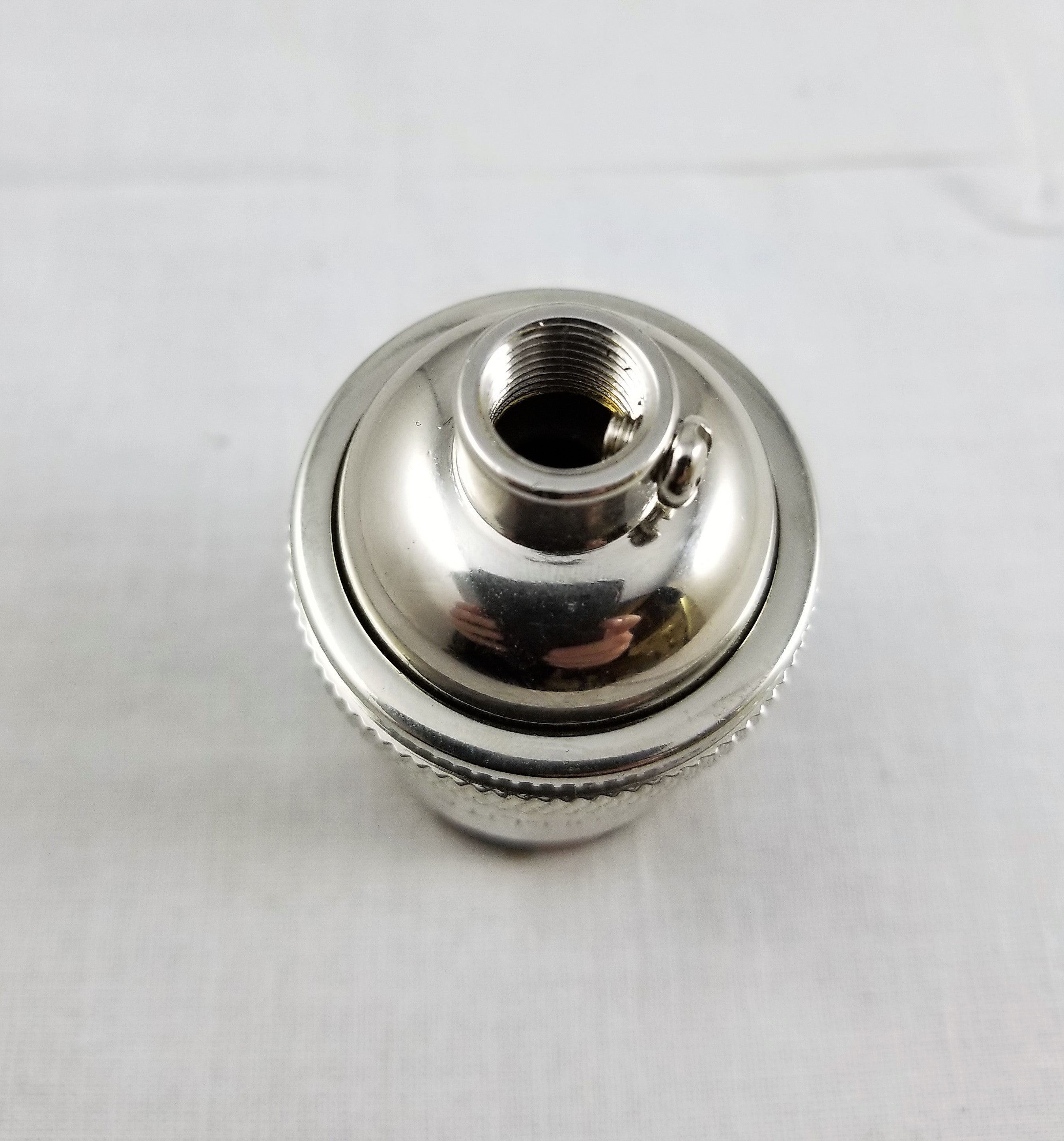 Uno Threaded Keyless Cast Brass Nickel Finish Socket