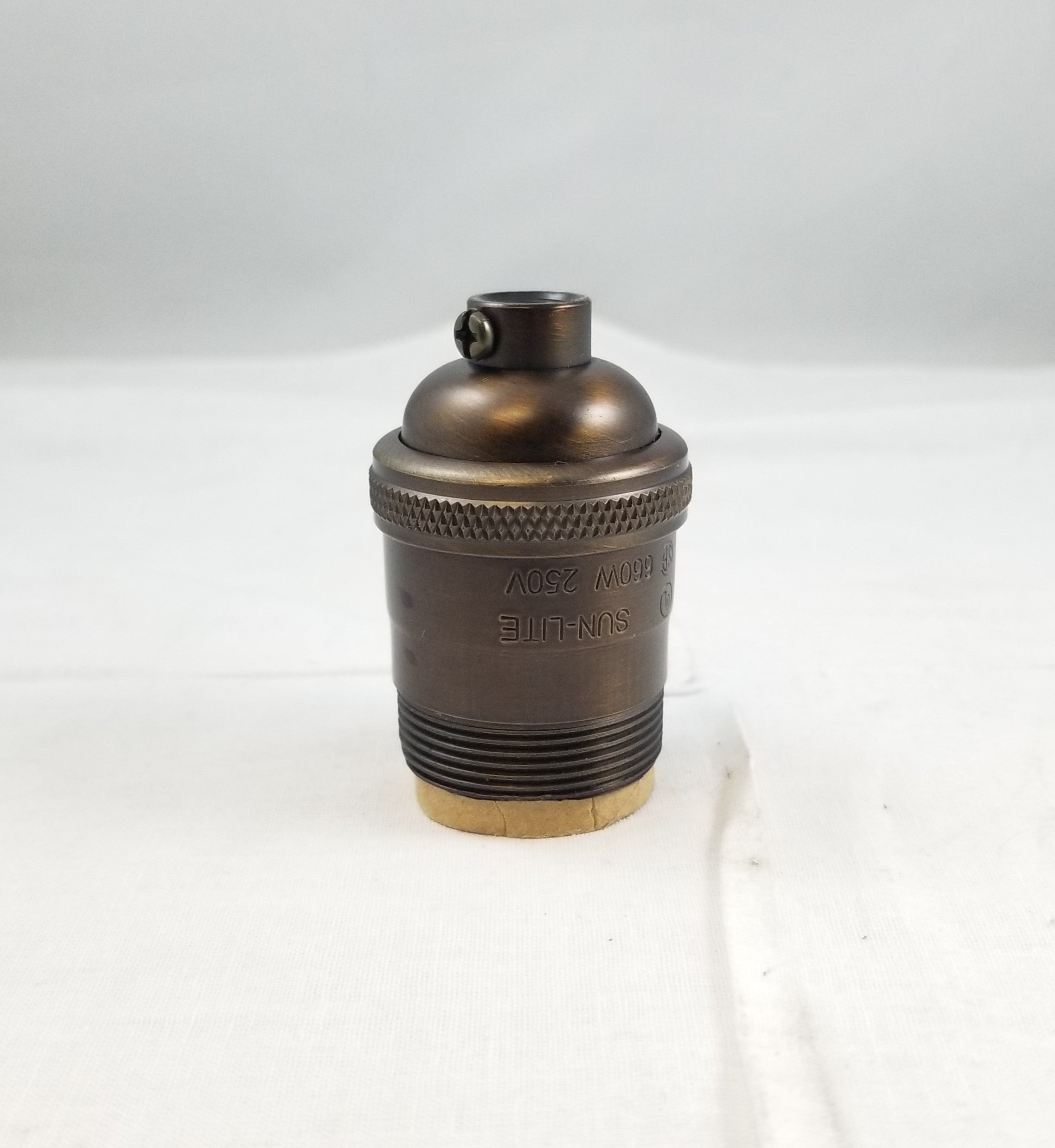 Uno Threaded Keyless Cast Brass Antique Finish Socket