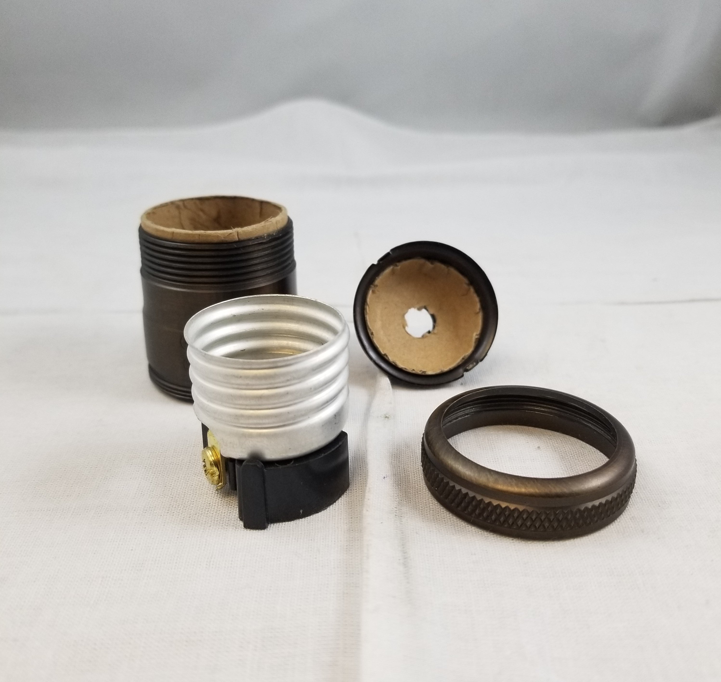 Uno Threaded Keyless Cast Brass Antique Finish Socket