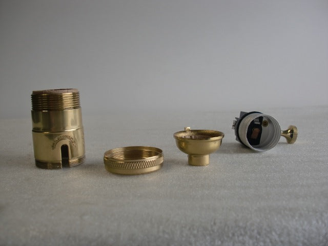 Uno Threaded Heavy Duty 3-Way Brass Turn Knob Socket with a Screw On Cap