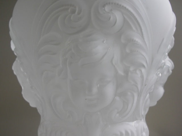 Opal Glass Baby Face Fount