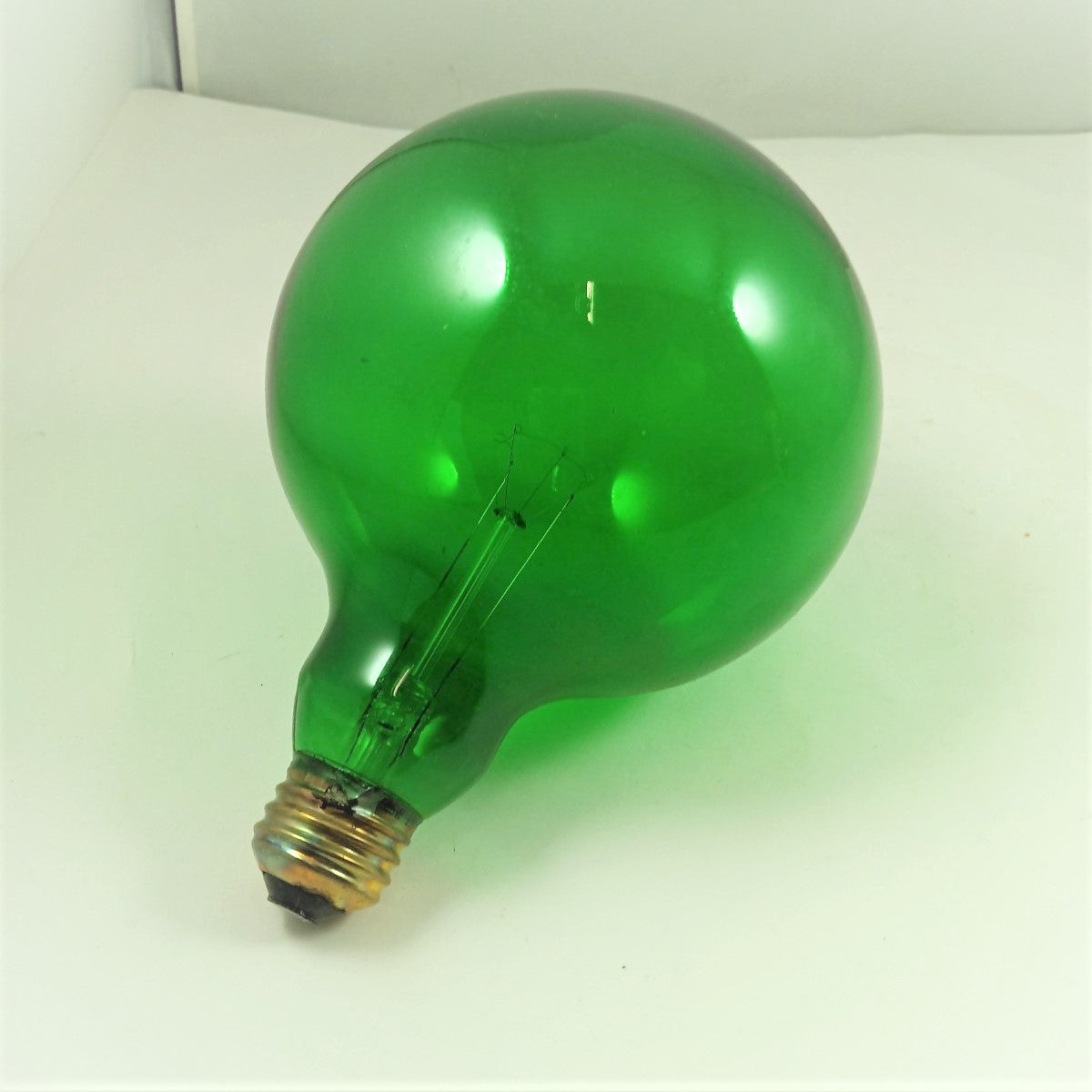 Green Globe Light Bulb (Med. Base)