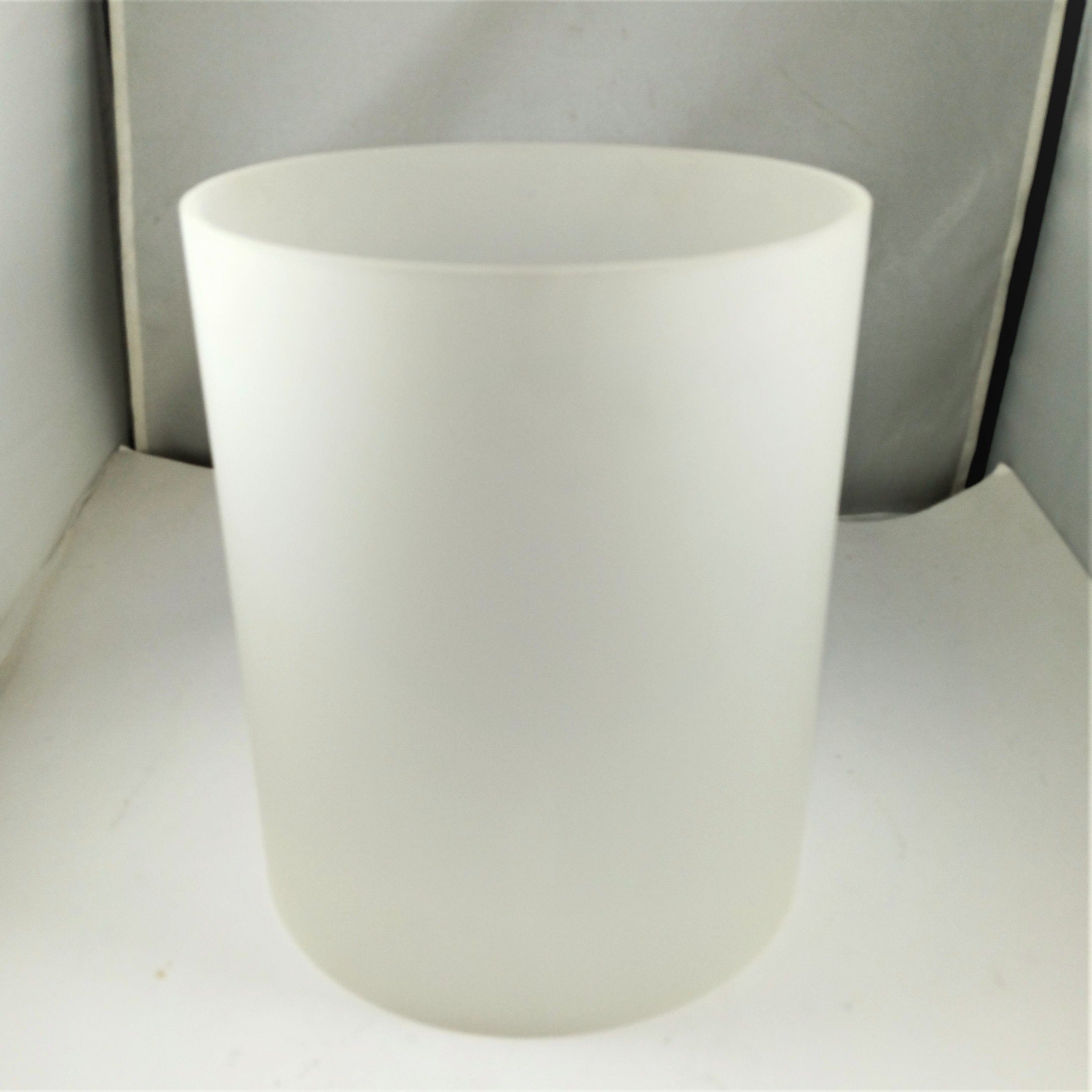 Frost Cylinder Glass.