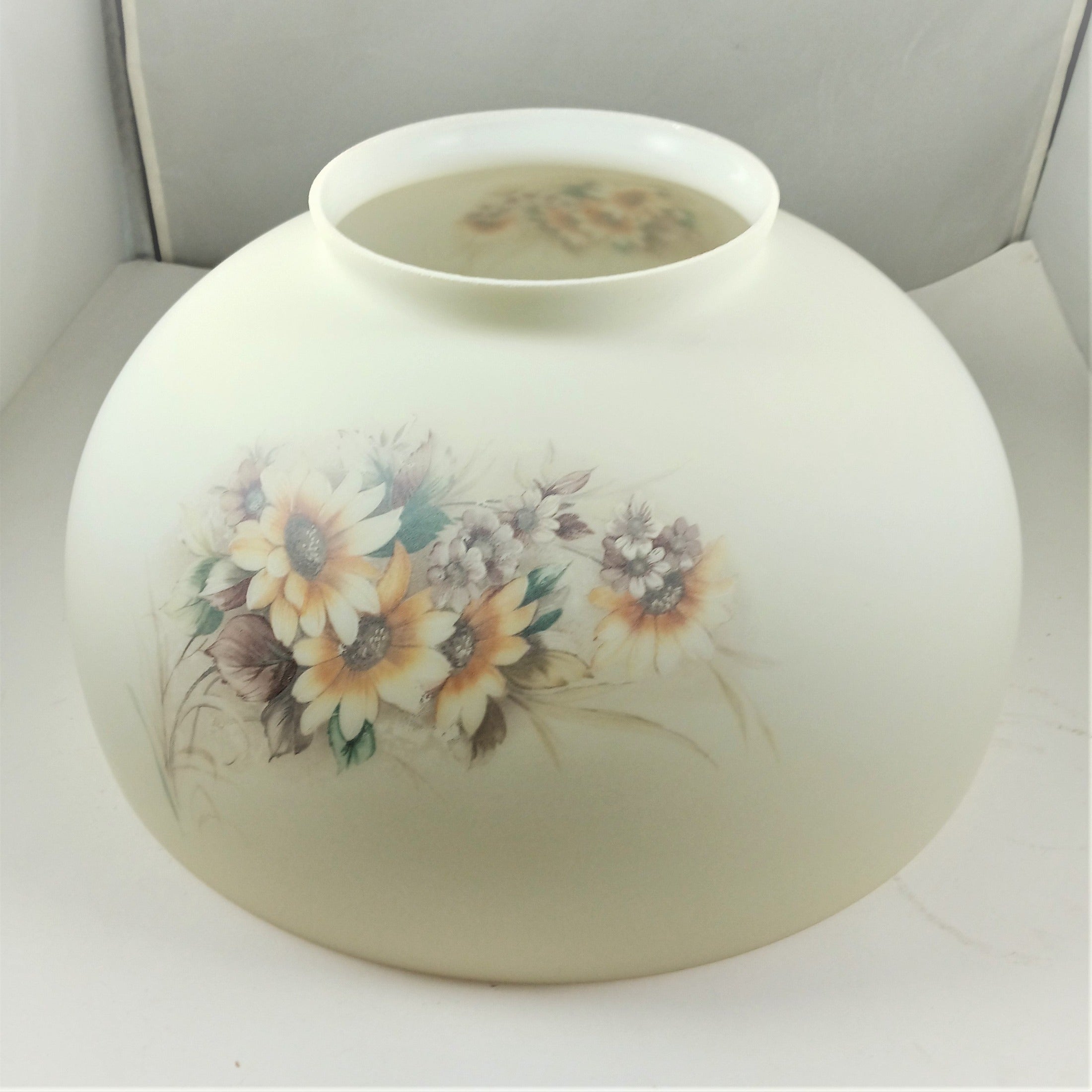 Sunflower florals on large off hued white - 14 inch fitter
