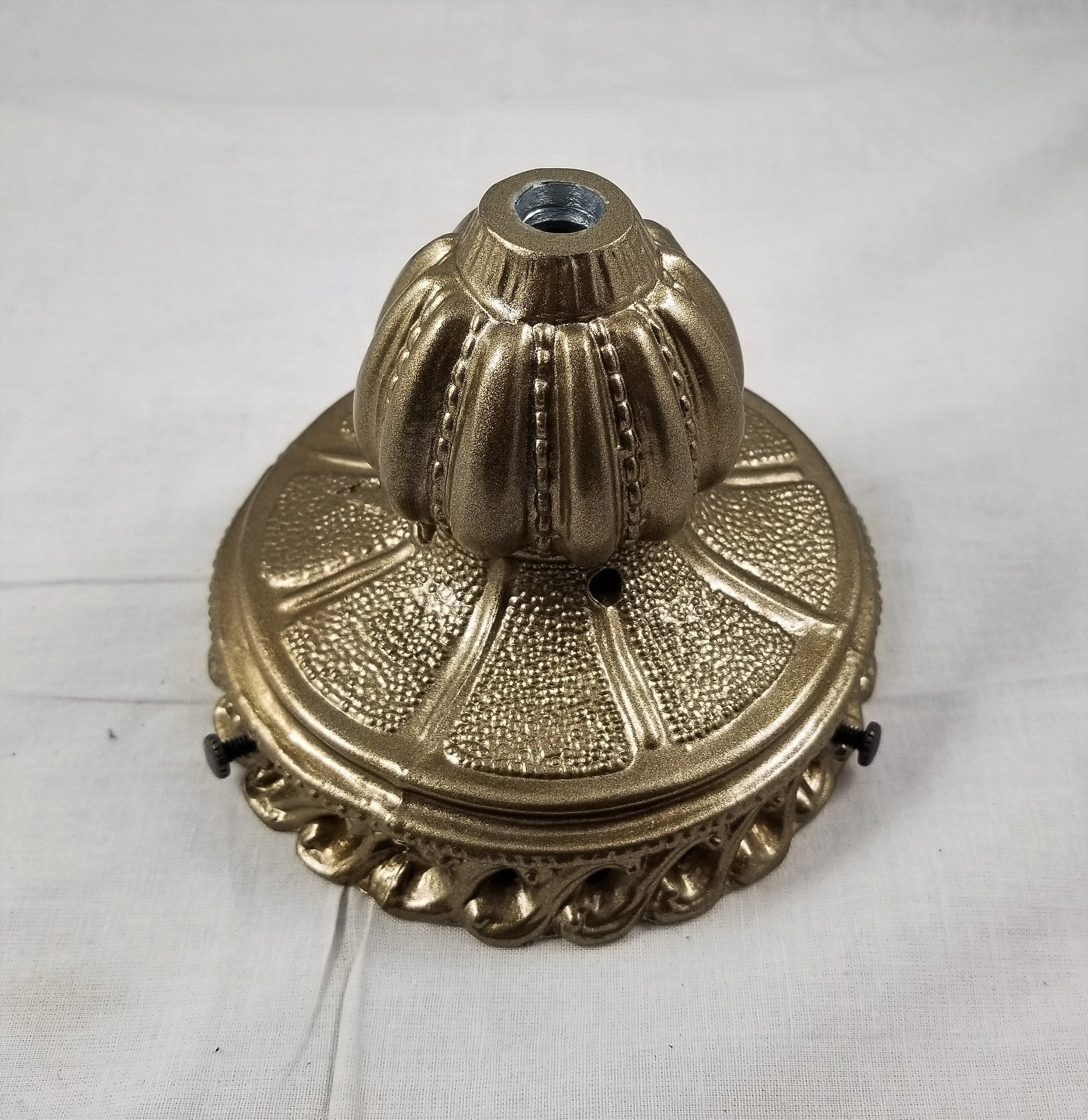 4-1/8" Antique Satin Brass Shade Holder *OUT OF STOCK*