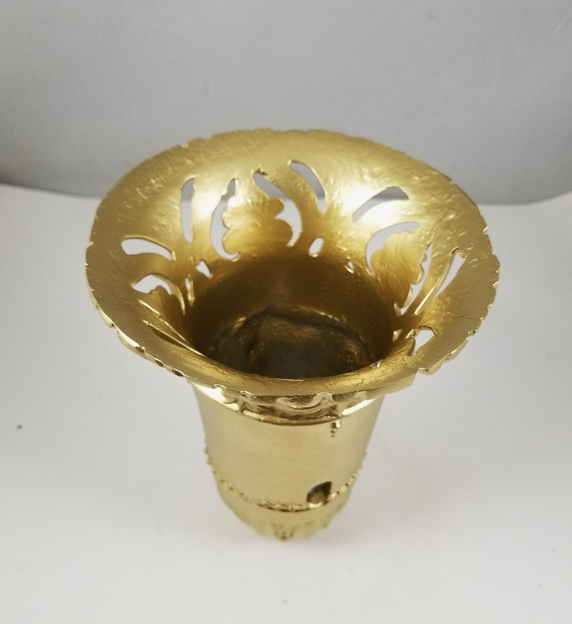 7" Brass Finish White Metal Ornate Torchiere Holder