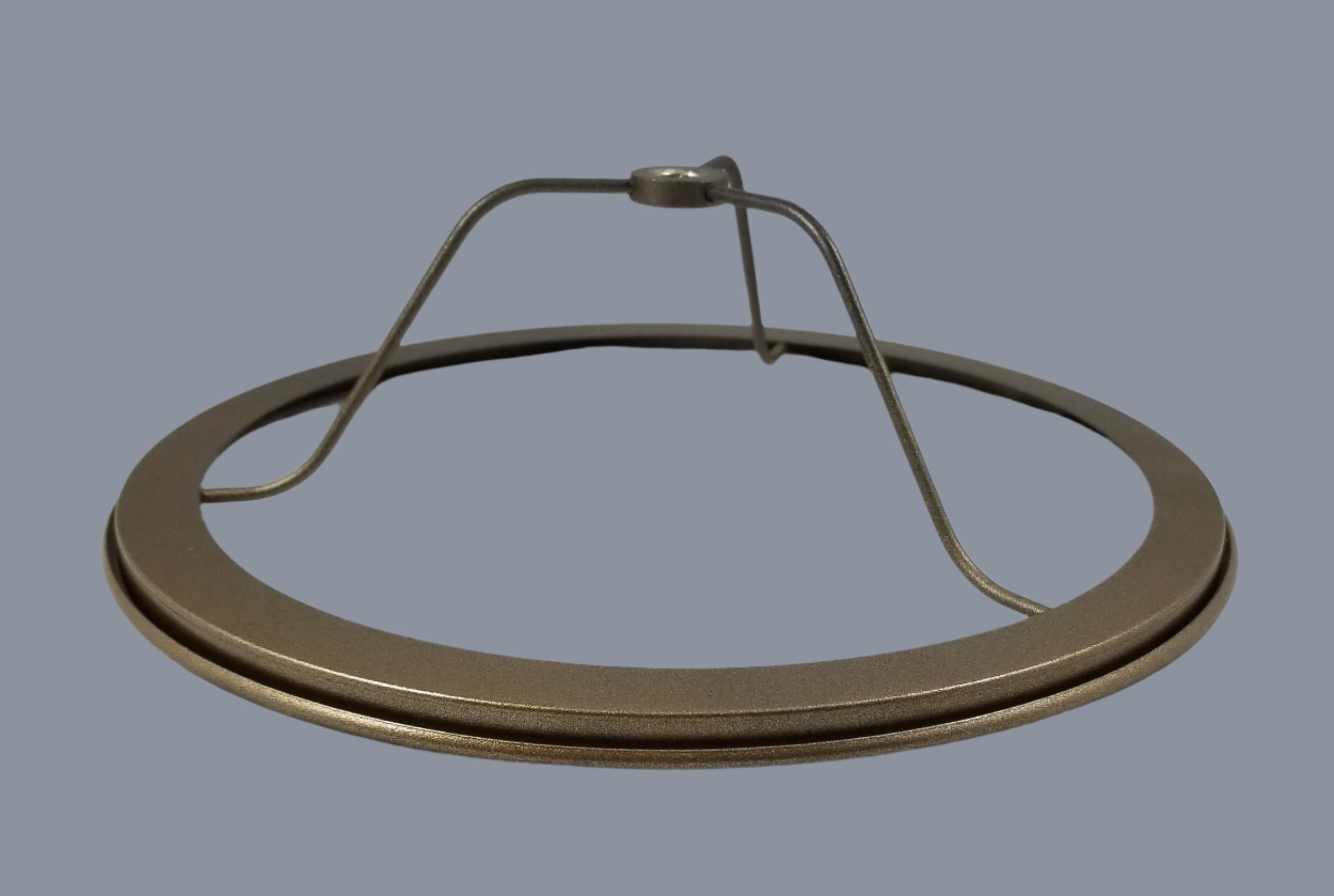 10" Antique Brass Finish Holder w/Spun Ring