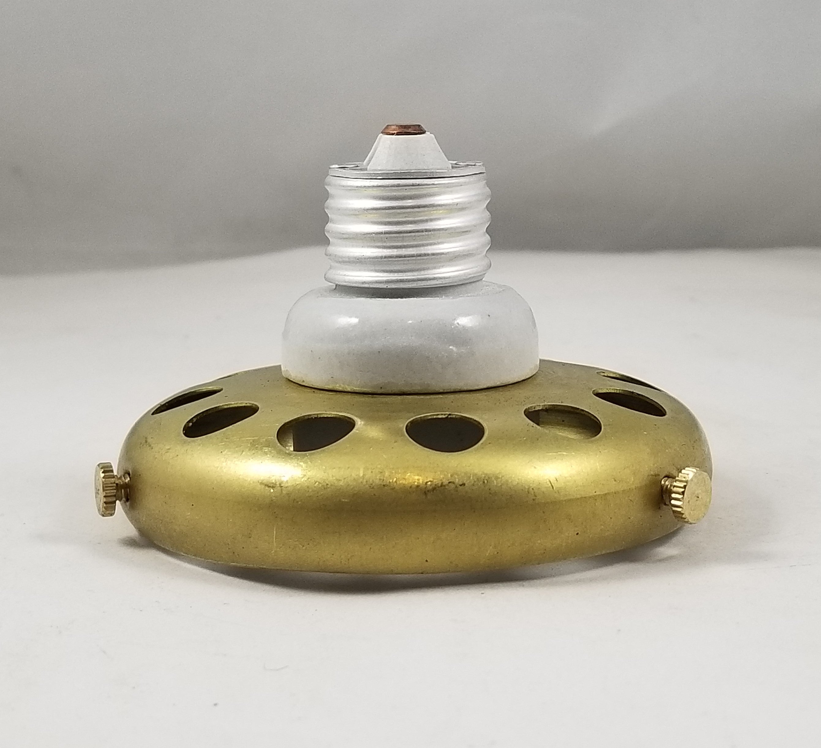 7 Brass Finish Student Shade Holder – My Lamp Parts 7 Brass Finish Student Shade Holder – My Lamp Parts