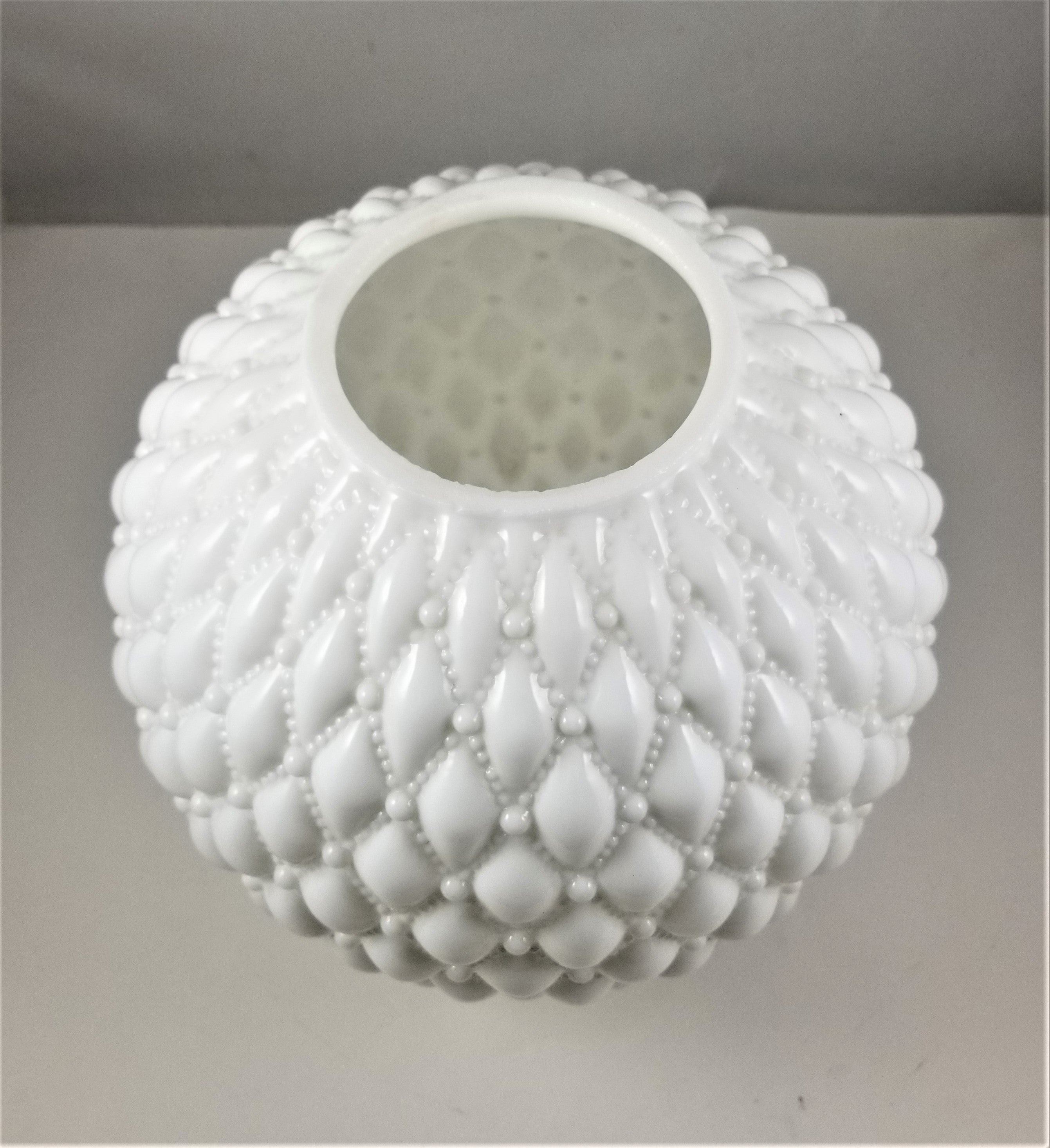 7" White Quilt Patterned Glass Ball Shade